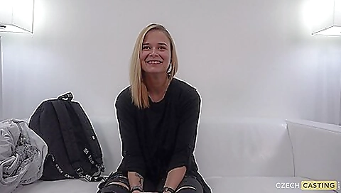 Tattooed babe gets fucked and cunnilingus in the amateur cast