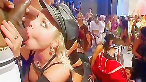 Lustful lady in hot black lingerie takes dick of two men together