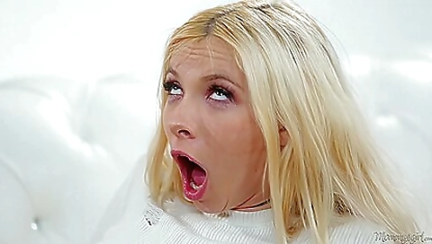 Ariella Ferrera And Kenzie Reeves In Fooling With Step-mommy