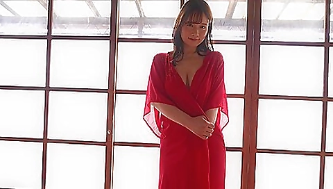 Japanese chick in a sexy lingerie undresses in the shower